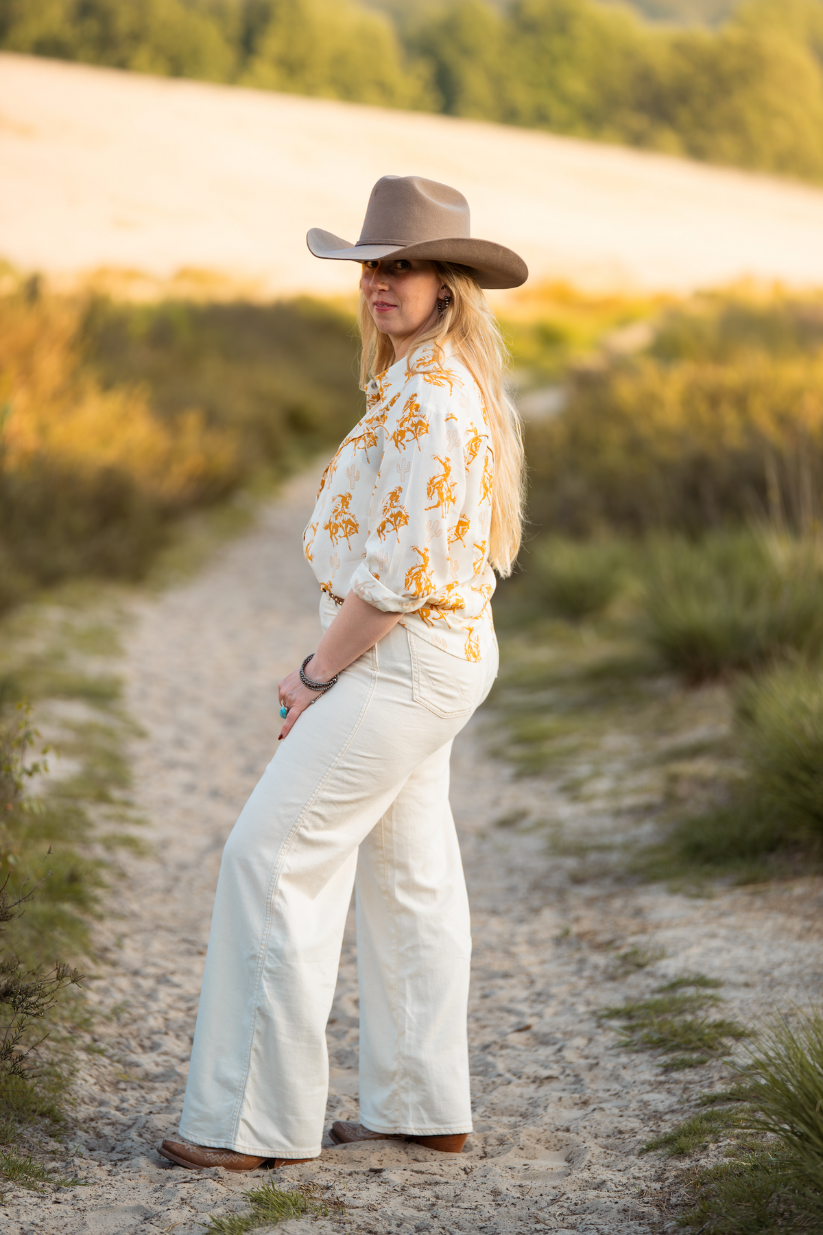 The Buckaroo pearl snap blouse