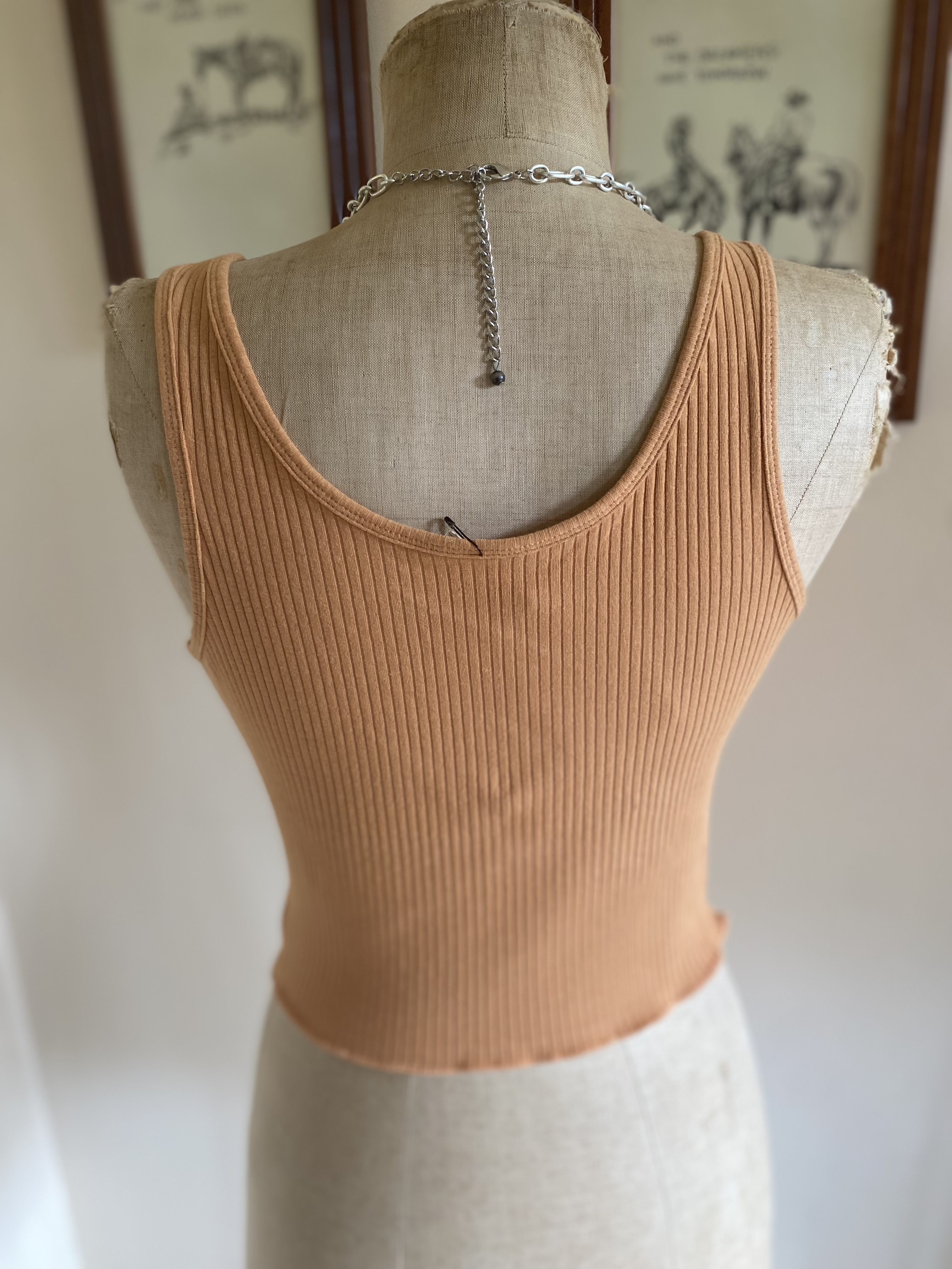 MACY  CROP TOP