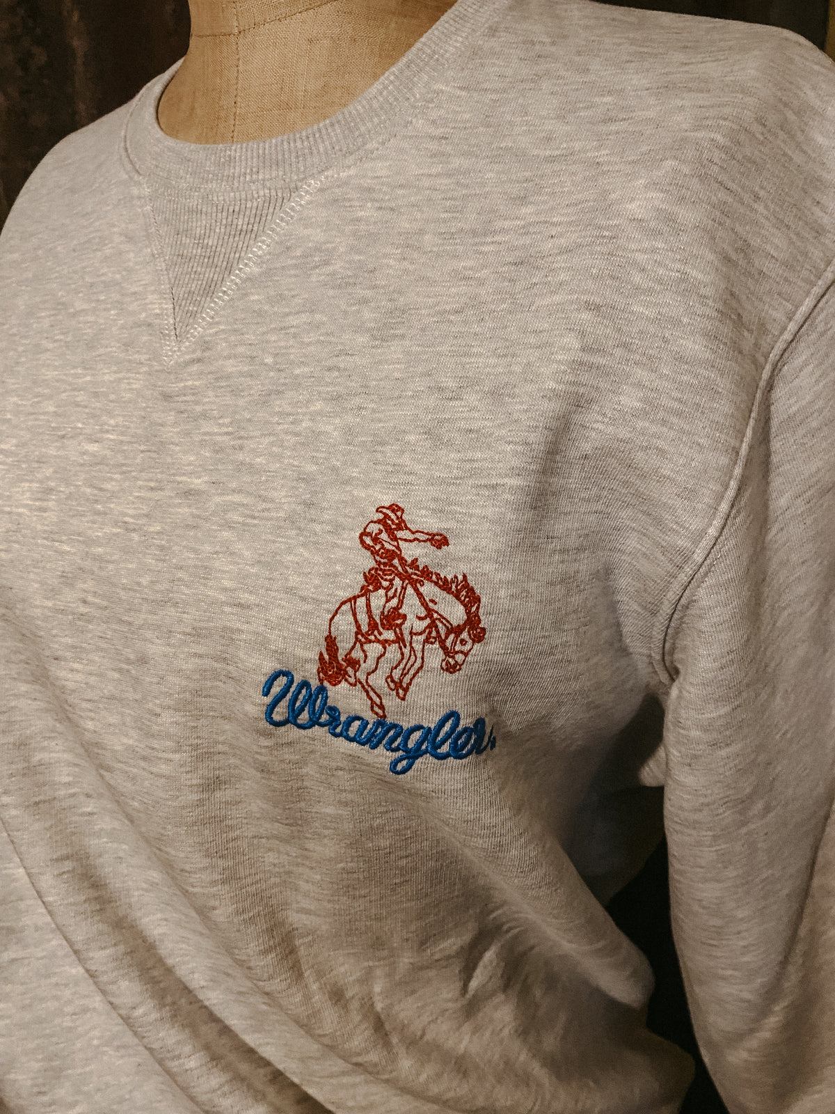 WRANGLER Embroidery Crew Oat Mel