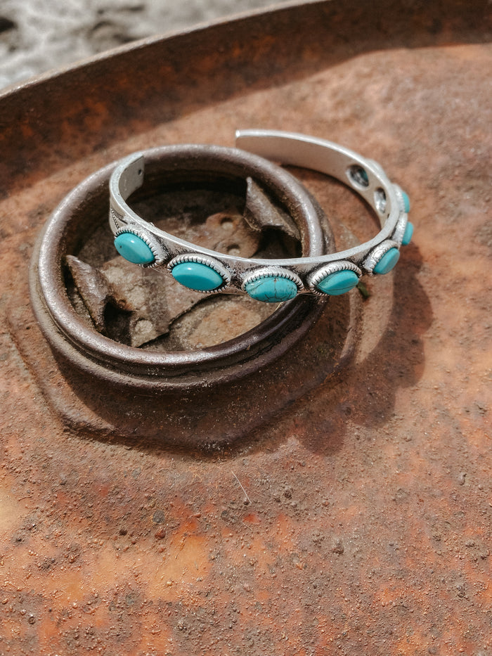 Faux navajo turquoise armband