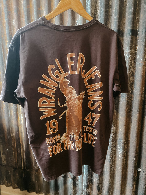 WRANGLER VINTAGE TEE CHOCOLATE TORTE