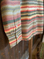 Load image in Gallery view, aardetint gekeurd hemd met horizontale strepen van Tasha polizzi
